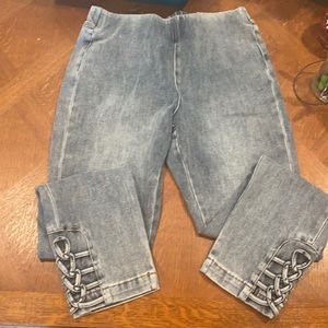 Soft Surroundings Braided Knot Pull On Blue Jeans